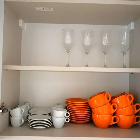 Appartement Spacious 4br, 3bt With 3 Balconies *