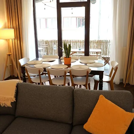 Spacious 4br, 3bt With 3 Balconies * Bucarest