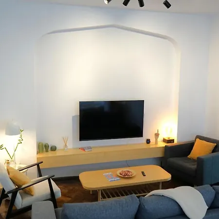 Апартаменты Spacious 4br, 3bt With 3 Balconies Бухарест