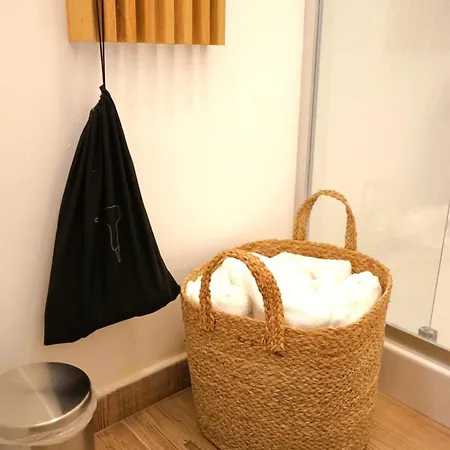 Spacious 4br, 3bt With 3 Balconies Βουκουρέστι