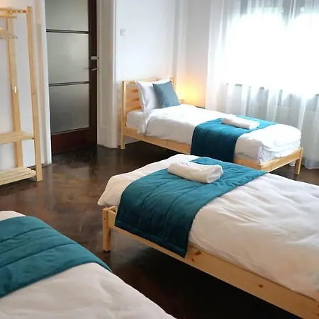 Апартаменты Spacious 4br, 3bt With 3 Balconies