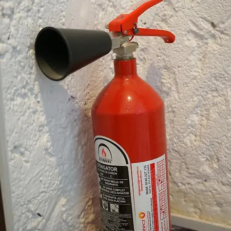 Spacious 4br, 3bt With 3 Balconies