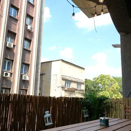 Spacious 4br, 3bt With 3 Balconies Διαμέρισμα