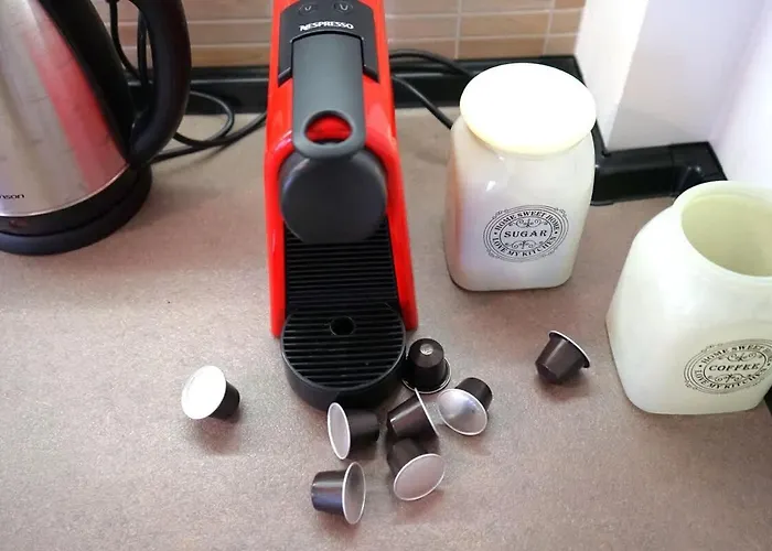 Apartman Spacious 4br, 3bt With 3 Balconies *