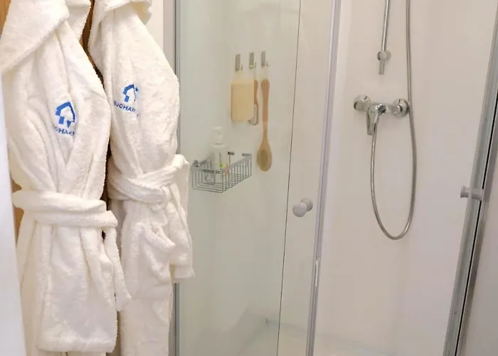 Spacious 4br, 3bt With 3 Balconies شقة *