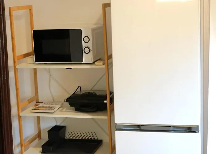 Spacious 4br, 3bt With 3 Balconies Bukarest