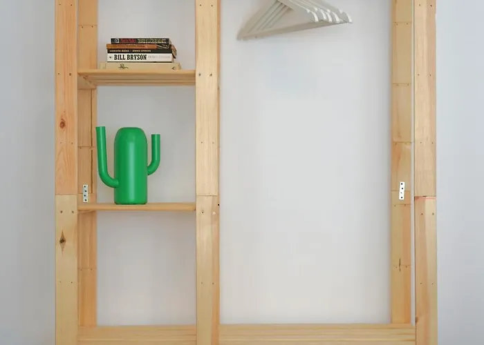 Apartment Spacious 4br, 3bt With 3 Balconies Bucharest