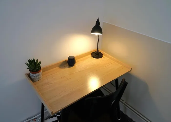 Spacious 4br, 3bt With 3 Balconies