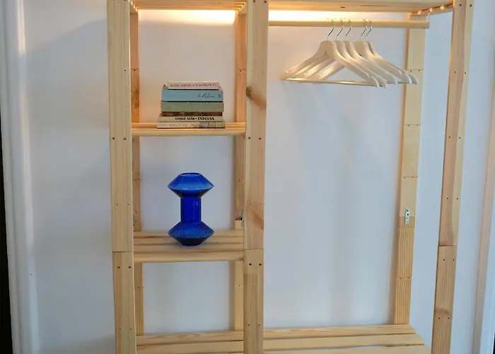 Apartament Spacious 4br, 3bt With 3 Balconies *