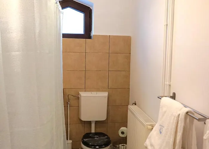 Spacious 4br, 3bt With 3 Balconies Bucarest