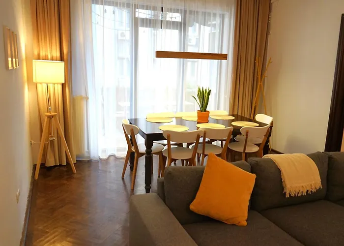 Spacious 4br, 3bt With 3 Balconies * Бухарест