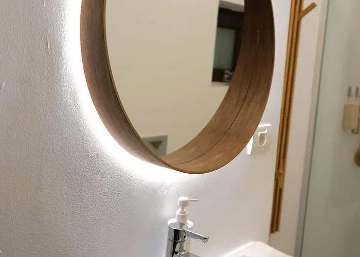 Spacious 4br, 3bt With 3 Balconies