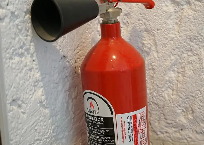 Appartamento Spacious 4br, 3bt With 3 Balconies Bucarest