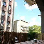 Spacious 4br, 3bt With 3 Balconies Lejlighed